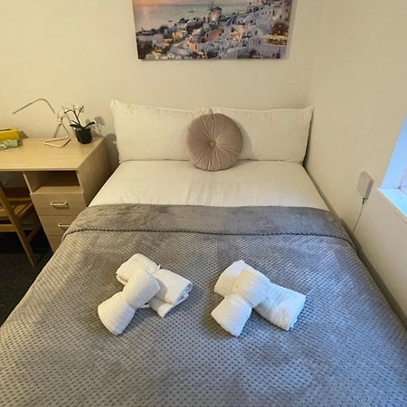 Lovely Triple And Quadruple Rooms In Euston & Square In Central London Exterior photo