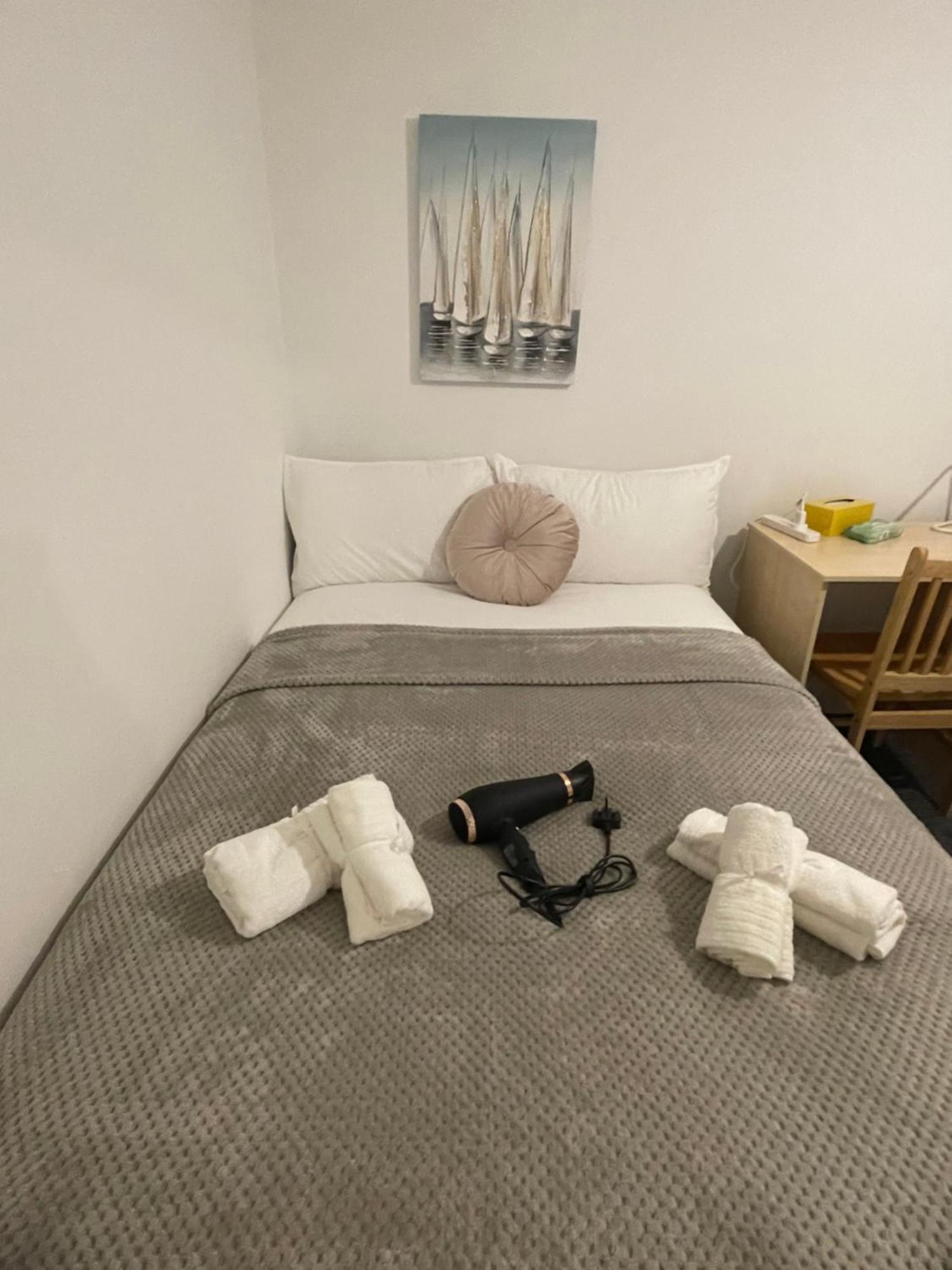 Lovely Triple And Quadruple Rooms In Euston & Square In Central London Exterior photo
