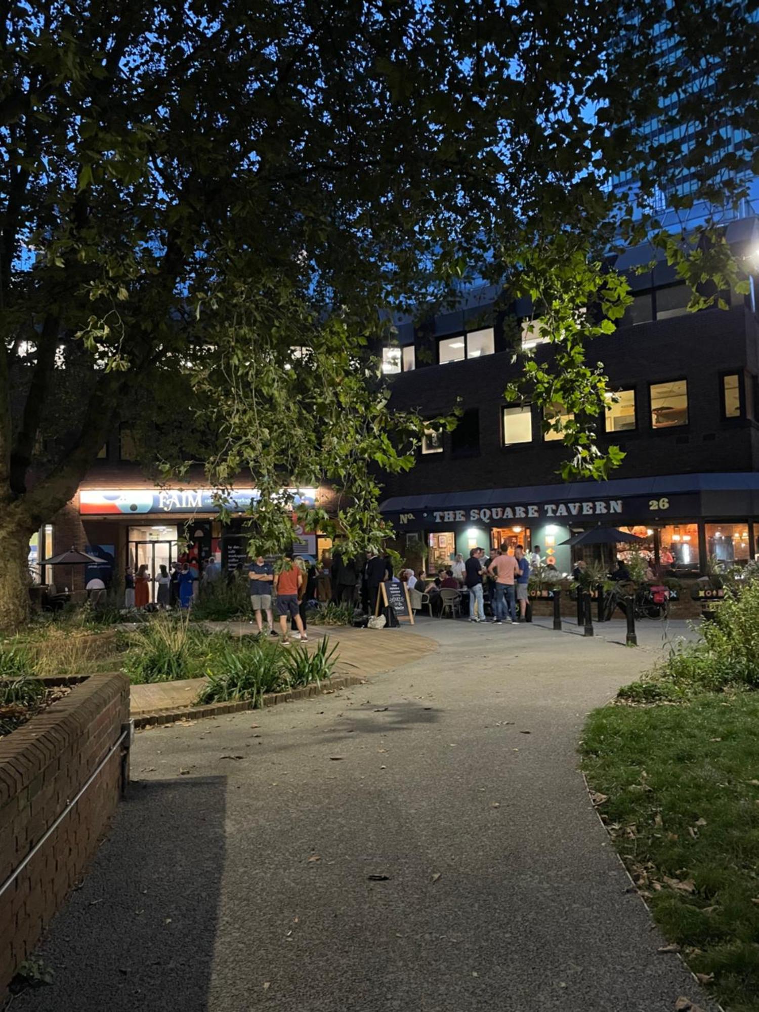 Lovely Triple And Quadruple Rooms In Euston & Square In Central London Exterior photo